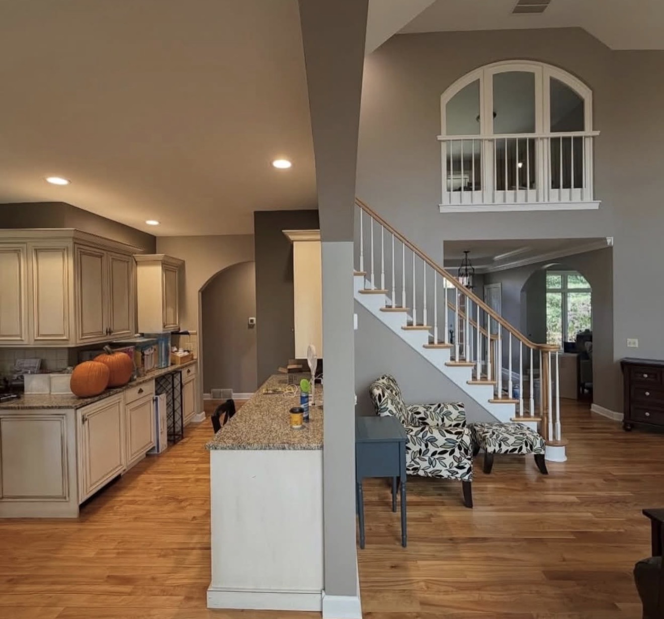 Residential painting by Summers Painting in Southern Wisconsin, Interior and exterior painting for homes across Southern Wisconsin.